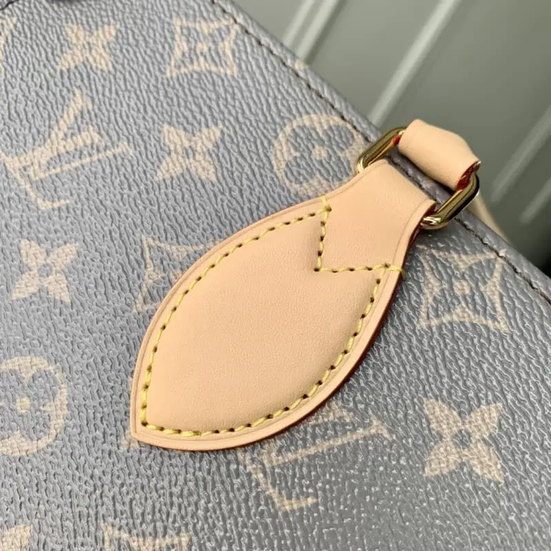 M12415 35x27x14cm High Quality Bags - Image 6