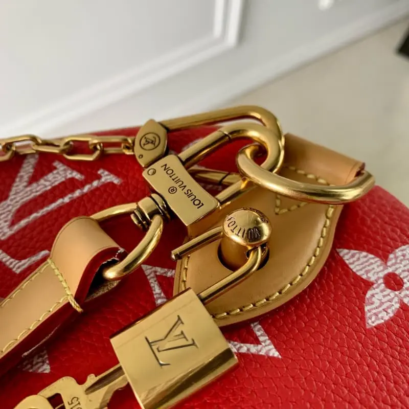 M46961 Red 50x32x29cm High Quality Bags - Image 6