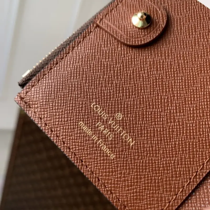 M82383 Brown 9x11.5x1.5cm High Quality Bags - Image 5