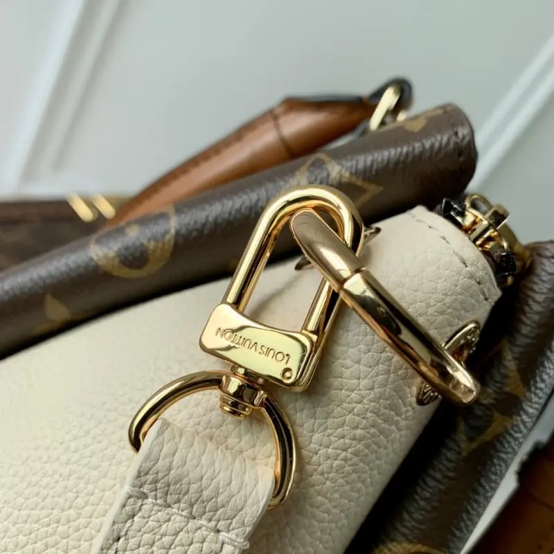 M46495 White leather 26x18x15cm High Quality Bags - Image 6