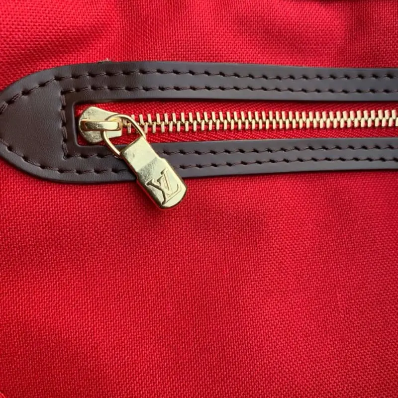 M41367 30x21x17cm High Quality Bags - Image 6