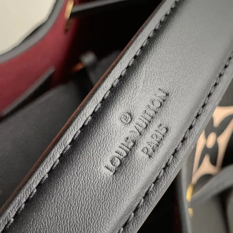 M45497 26x26x17.5cm High Quality Bags - Image 5