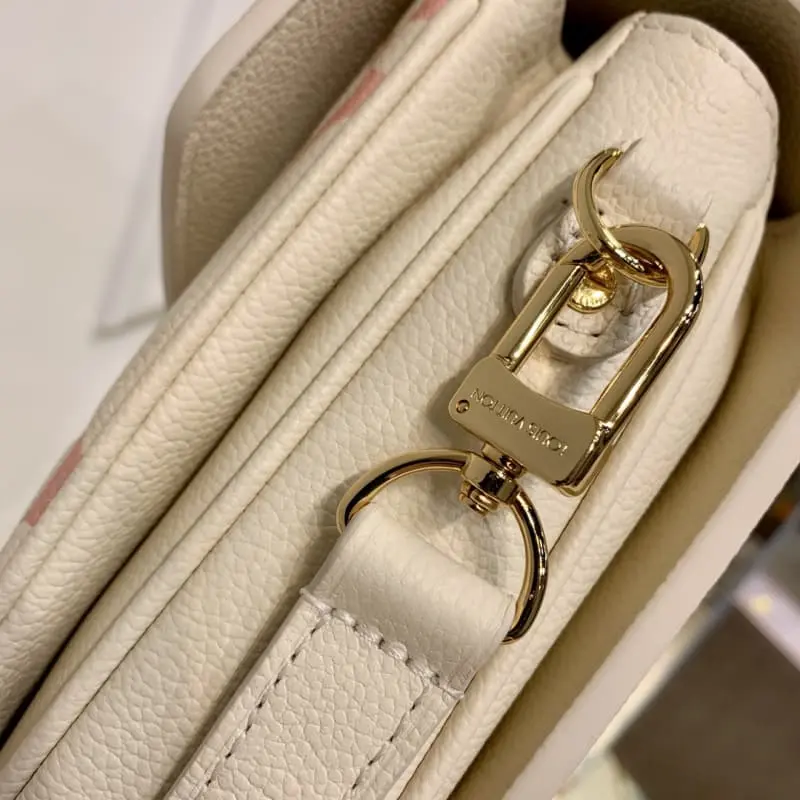 M45573 25x19x7cm High Quality Bags - Image 6