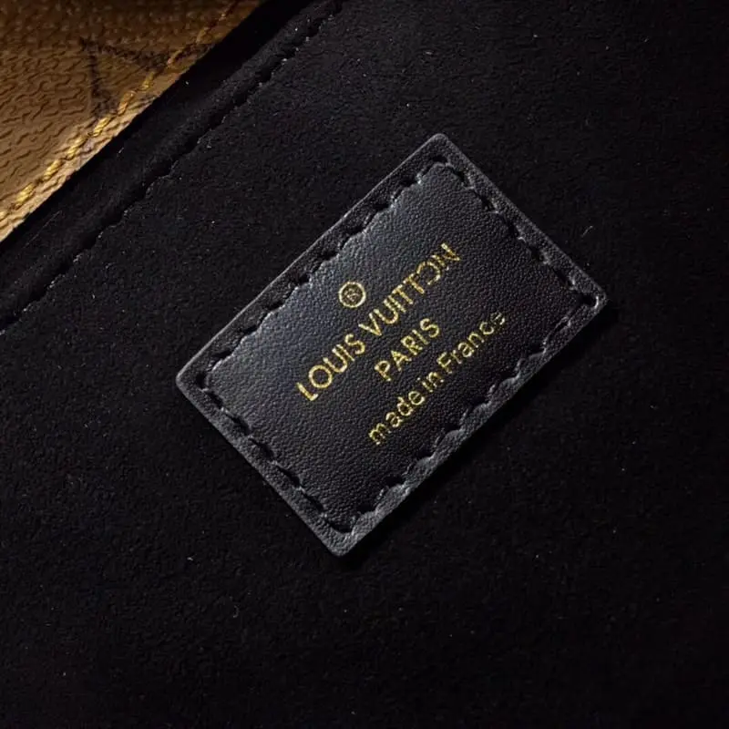 M41465 25x19x9cm High Quality Bags - Image 6