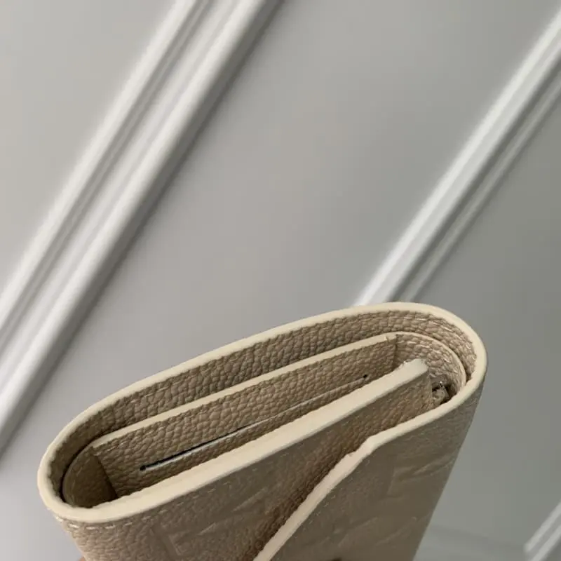 M12746 White 12x9.5x2.5cm High Quality Bags - Image 6