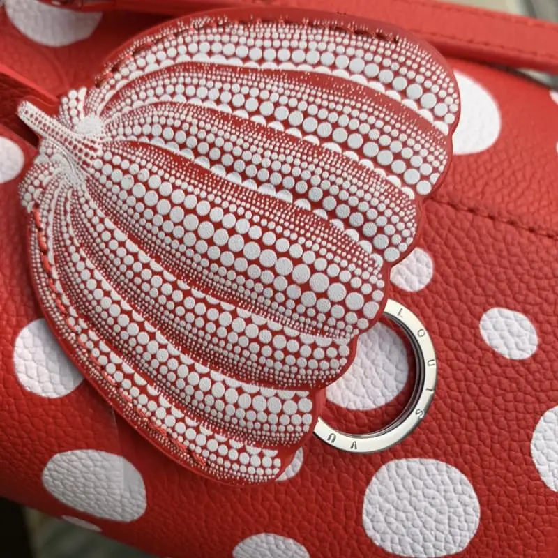 M46413 20x20x13cm High Quality Bags - Image 6