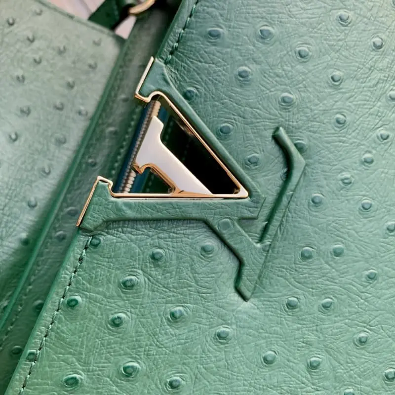 M93483 S4 27x18x9cm High Quality Bags - Image 5