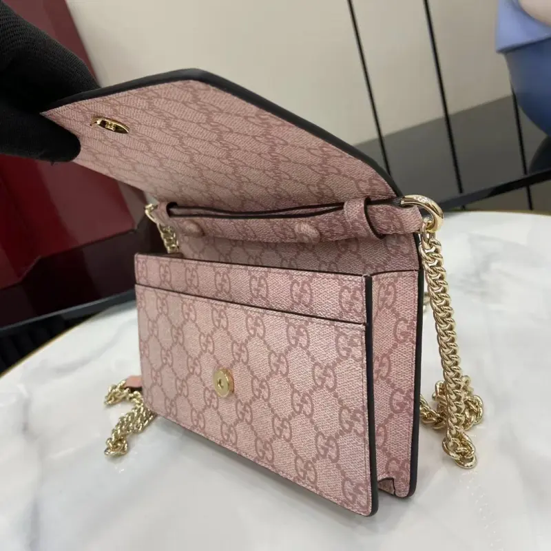 826720 CM 1 High-Quality Bags - Image 6