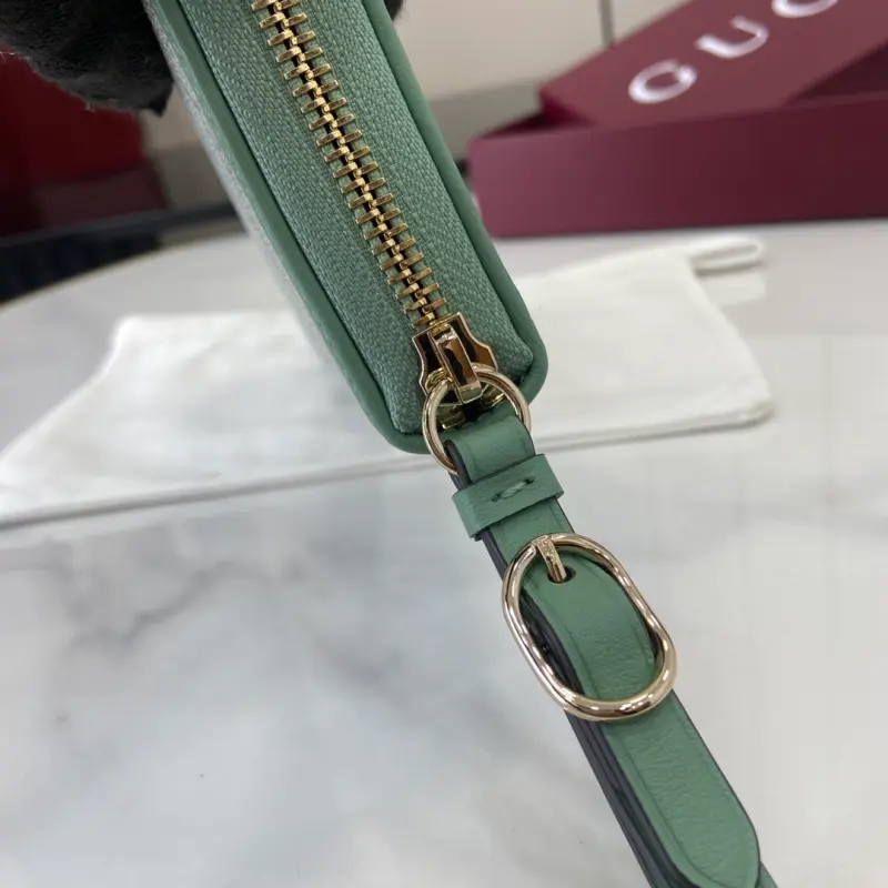 819122 CM 3 High-Quality Bags - Image 6