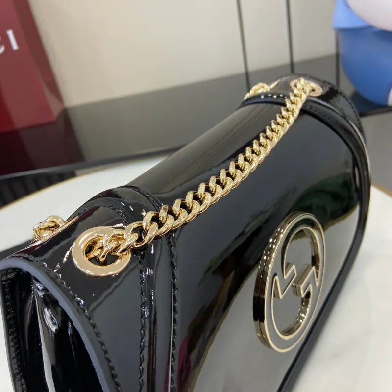 815715 CM 1 High-Quality Bags - Image 6
