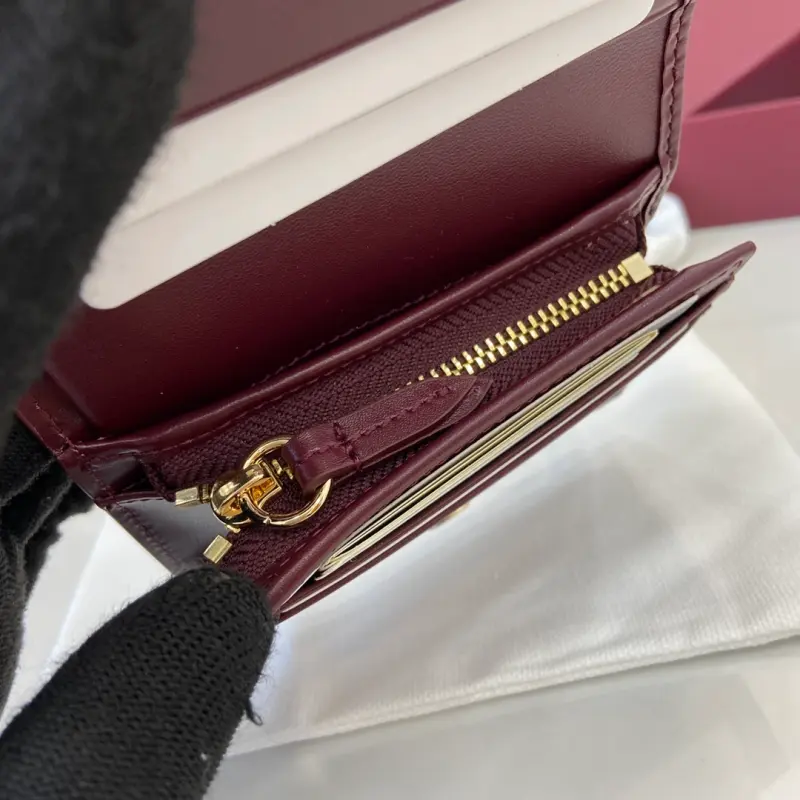 818767 CM 3 High-Quality Bags - Image 6