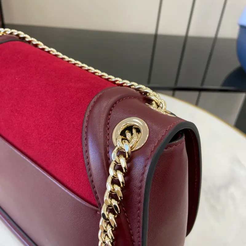 815715 CM 3 High-Quality Bags - Image 6