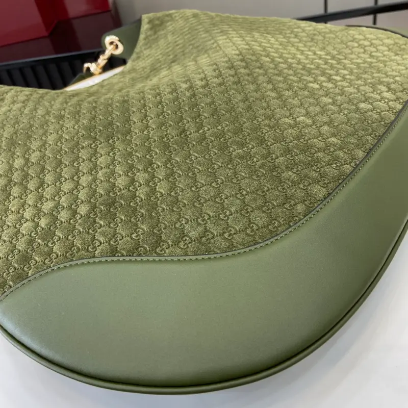 815924 CM 4 High-Quality Bags - Image 8