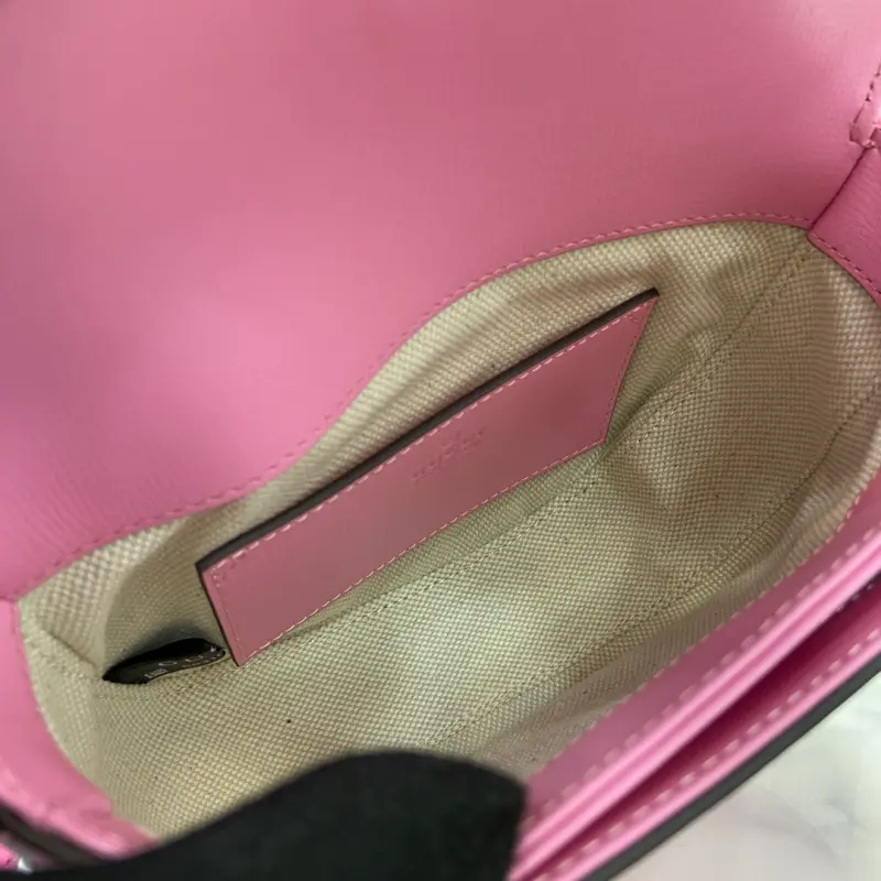 781387 CM 1 High-Quality Bags - Image 6