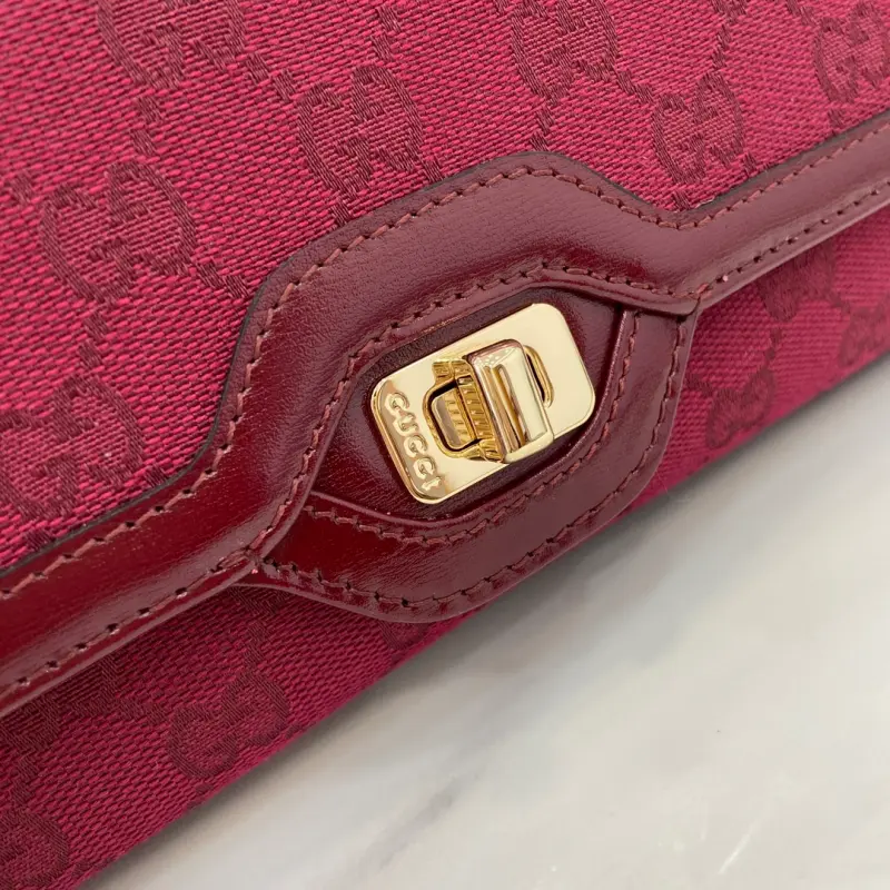 786027 CM 1 High-Quality Bags - Image 6