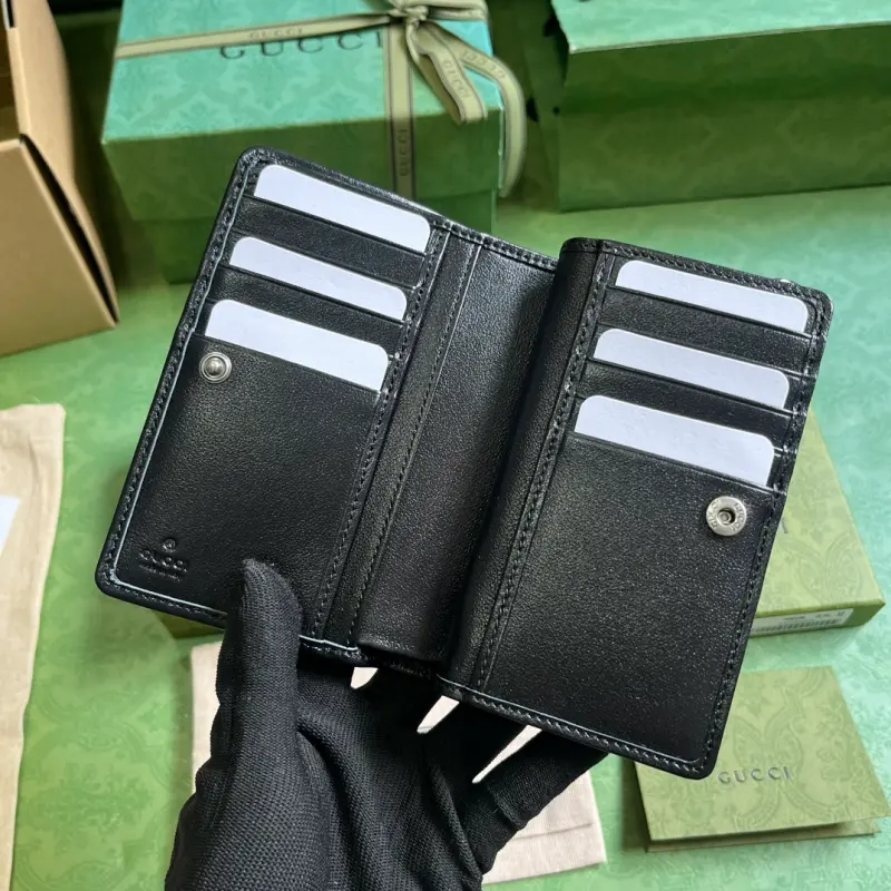 760336 CM 2 High-Quality Bags - Image 6