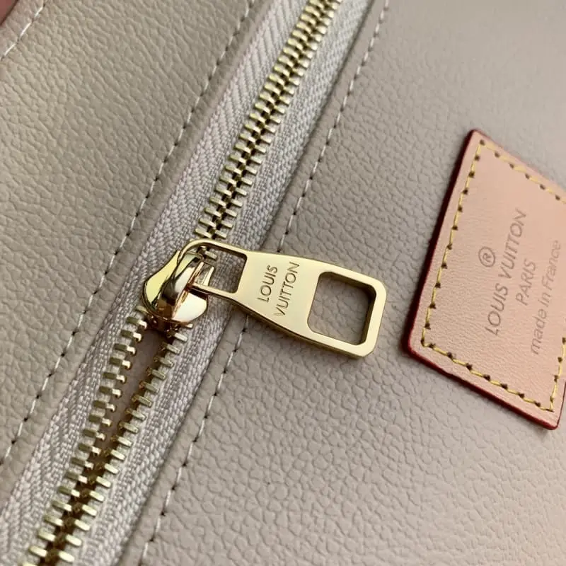 M11510 S1 26x14x12cm High Quality Bags - Image 6