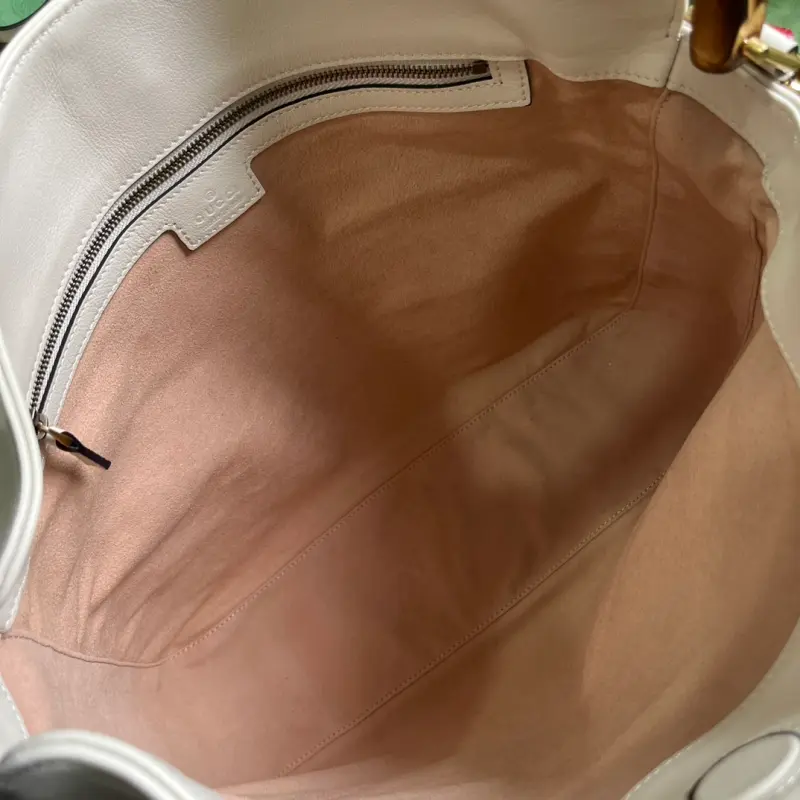 746245 CM 2 High-Quality Bags - Image 6