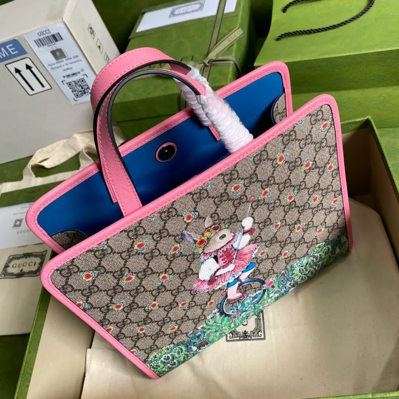 605614 CM 2 High-Quality Bags - Image 6