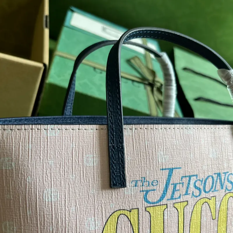 410812 CM 2 High-Quality Bags - Image 6