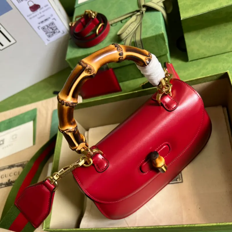 675797 CM 16 High-Quality Bags - Image 6