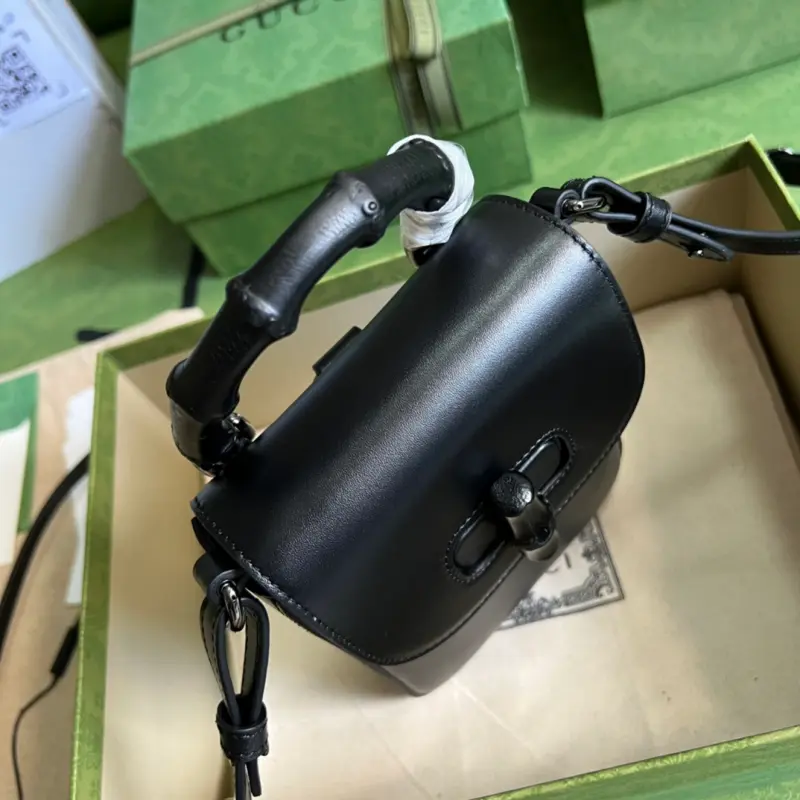 702106 CM 2 High-Quality Bags - Image 6