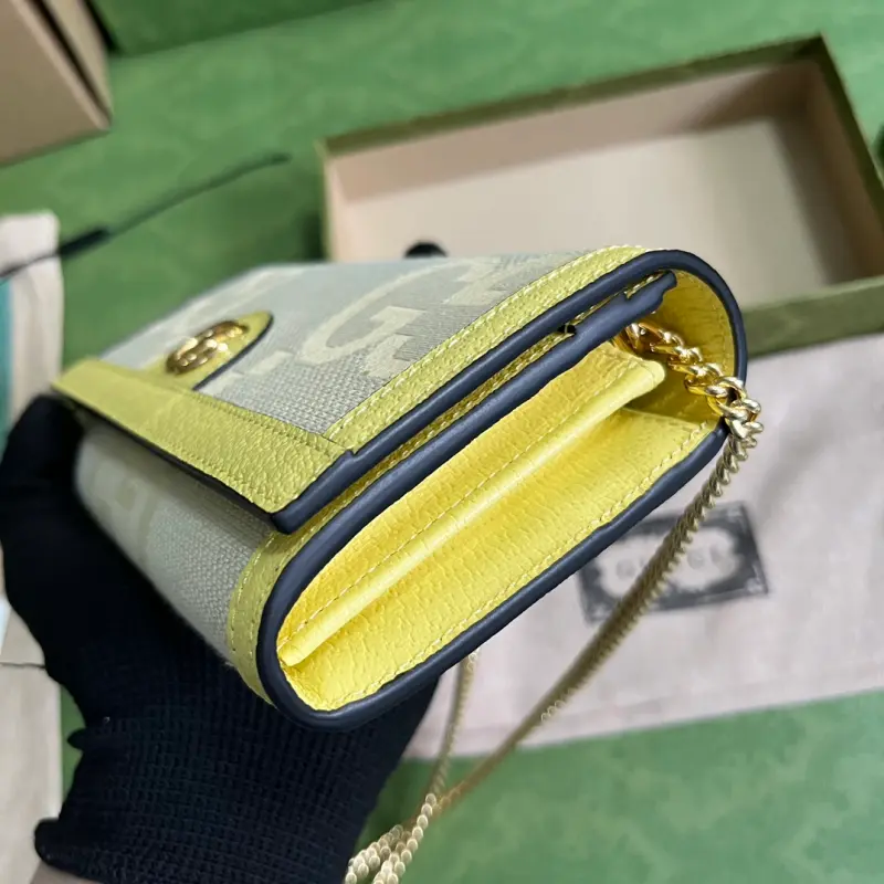 726497 CM 1 High-Quality Bags - Image 6