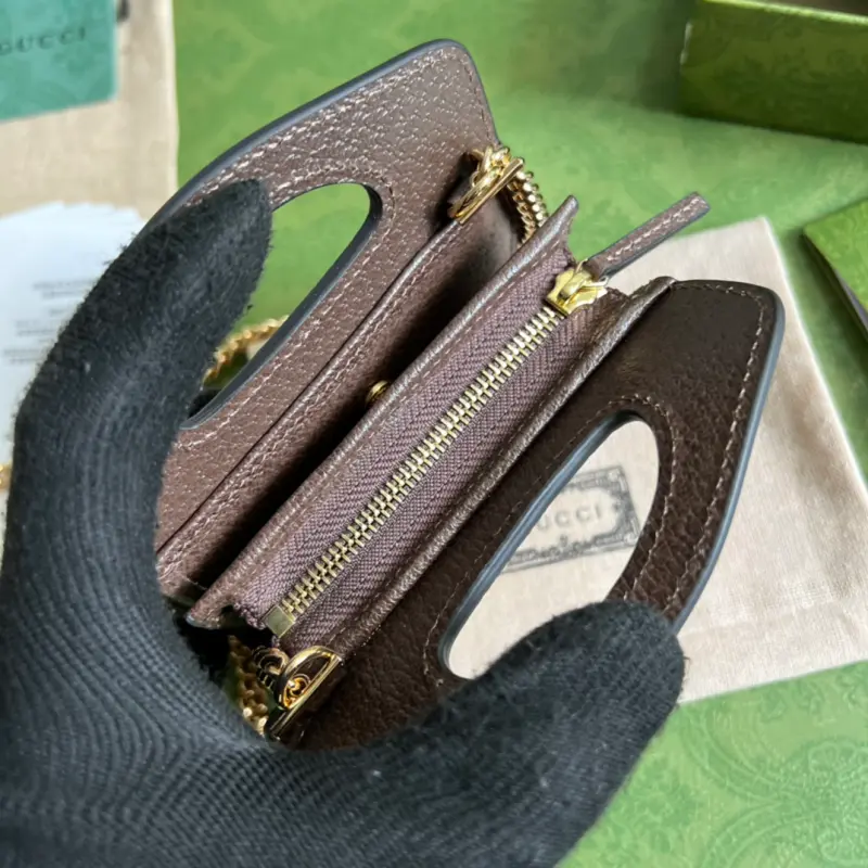 701066 CM 1 High-Quality Bags - Image 6