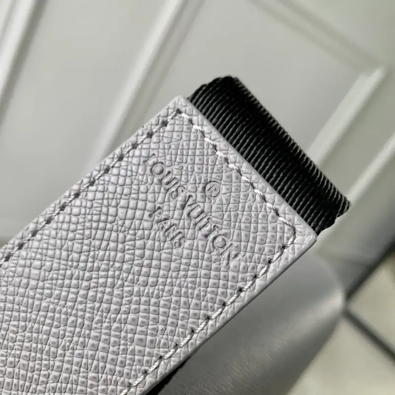 M30851 Grey 26x20x7cm High Quality Bags - Image 6