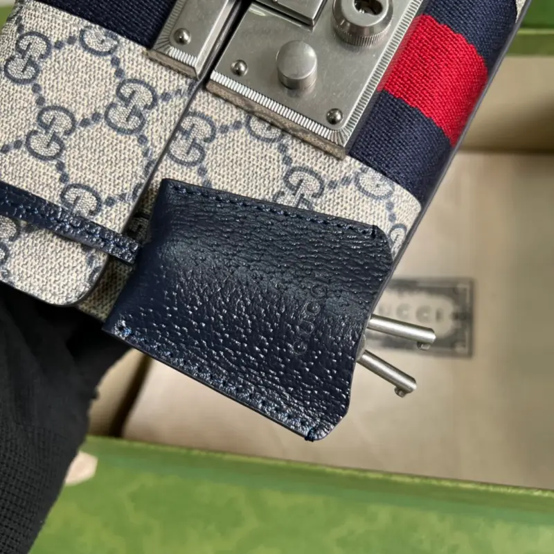 409487 CM 2 High-Quality Bags - Image 6