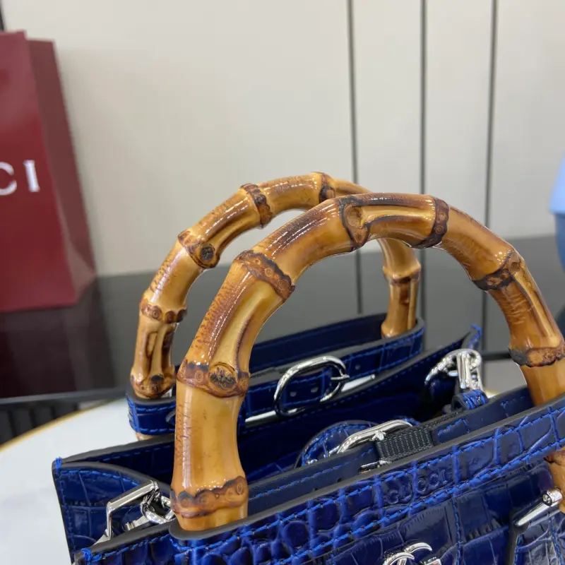 702732 CM 2 High-Quality Bags - Image 6