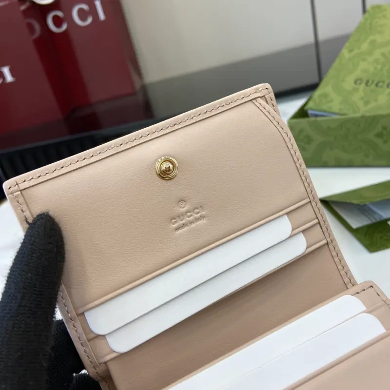 466492 CM 1 High-Quality Bags - Image 8