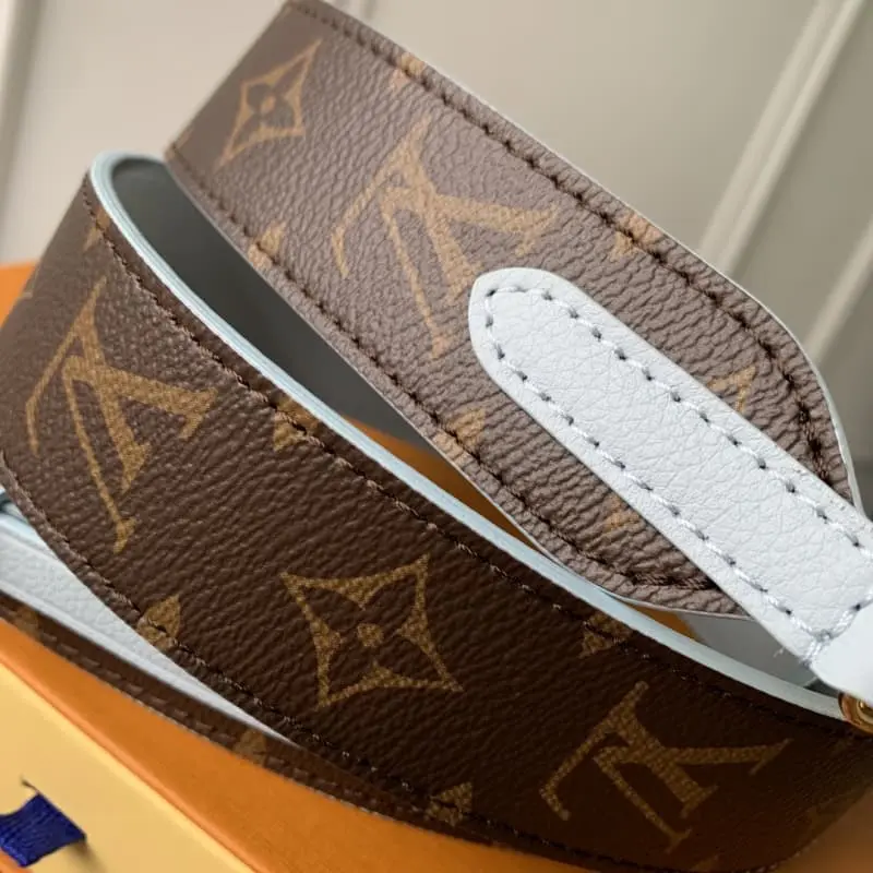 M24604 Sky Blue 18x12.5x11cm High Quality Bags - Image 10