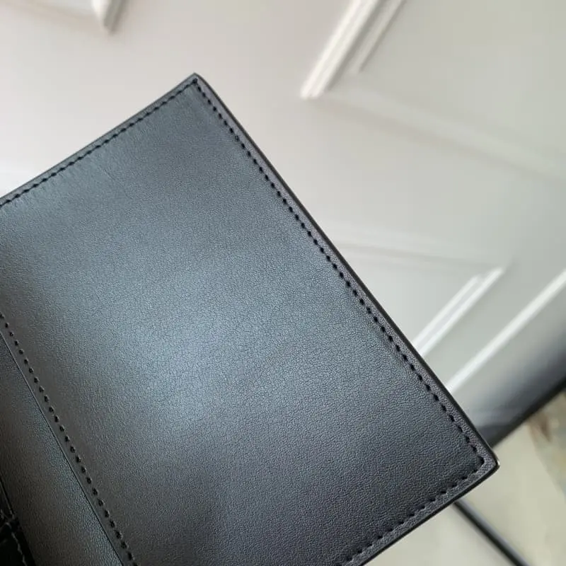 M64502 Silk screen passport holder 10x14x2cm High Quality Bags - Image 6