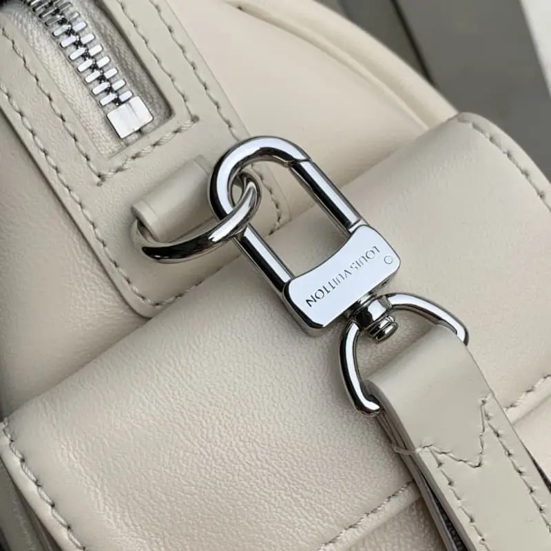 M12965 17x12x28cm High Quality Bags - Image 6