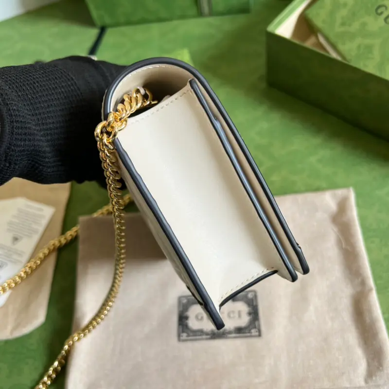 723787 CM 2 High-Quality Bags - Image 6