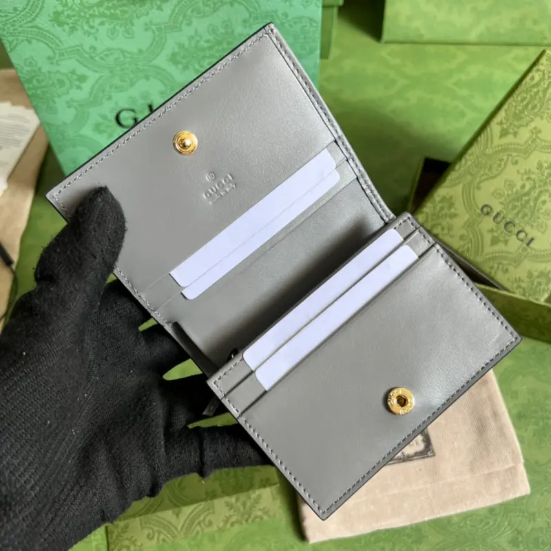 723786 CM 5 High-Quality Bags - Image 6