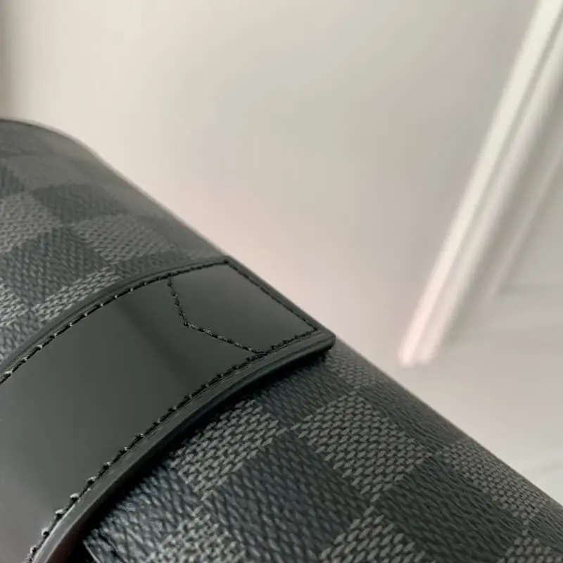 M10145 Haig 19x8x8cm High Quality Bags - Image 6