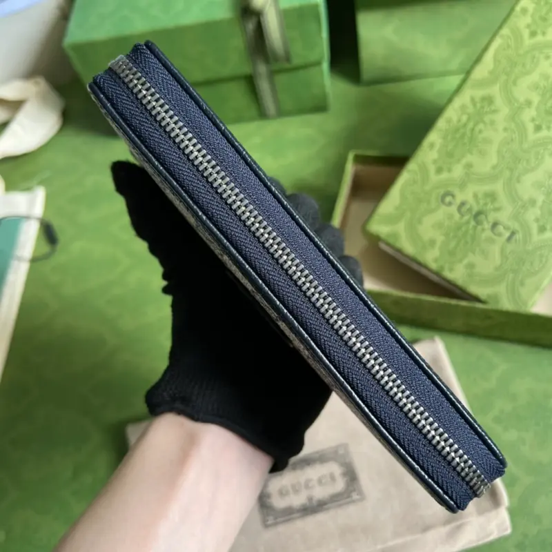 673003 CM 2 High-Quality Bags - Image 6