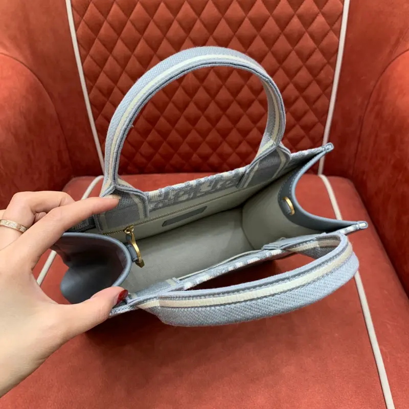 ML249 1 High Quality Bags - Image 7