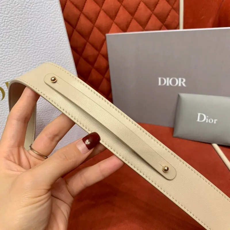 ML237 11 Beige High Quality Bags - Image 9