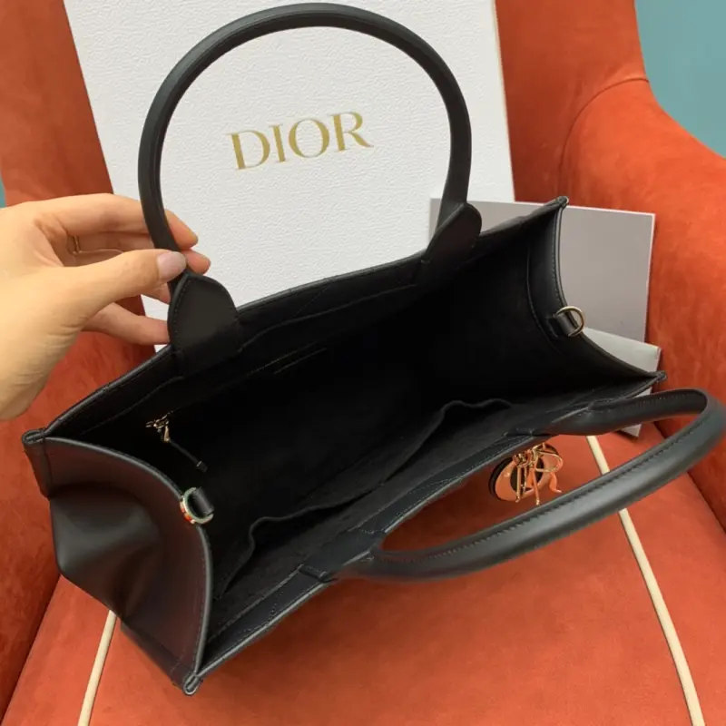 ML204 3 Black High Quality Bags - Image 6