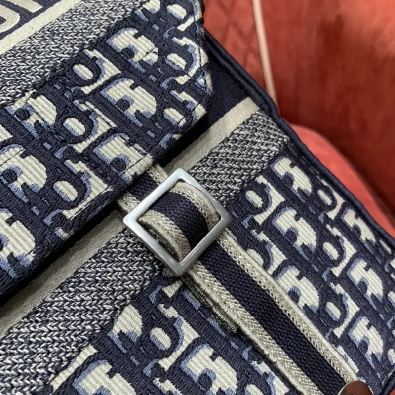 ML193 1 High Quality Bags - Image 6