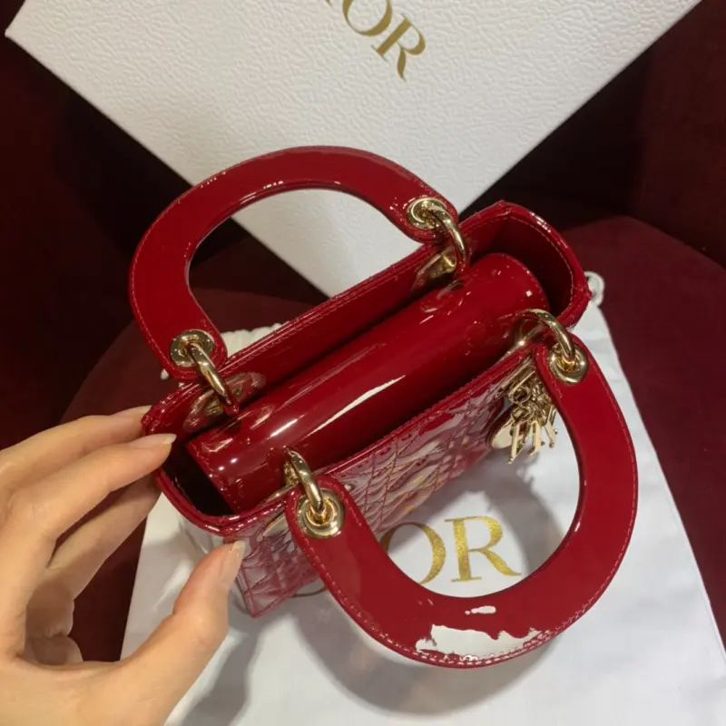 ML181 4 High Quality Bags - Image 6