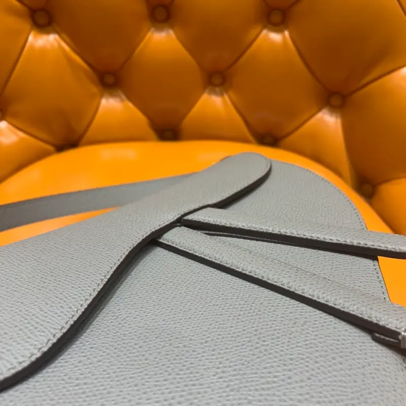 ML120 2 High Quality Bags - Image 6