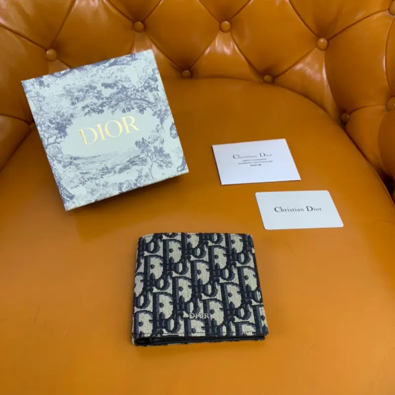 ML95 High Quality Bags - Image 6