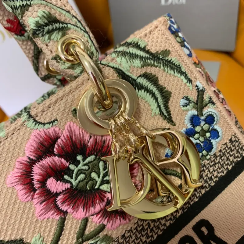 ML52 High Quality Bags - Image 6