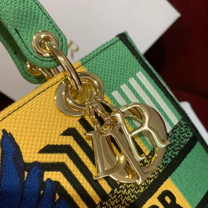 ML51 High Quality Bags - Image 6