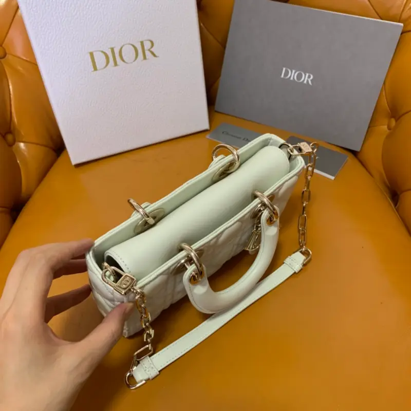 ML24 2 High Quality Bags - Image 6