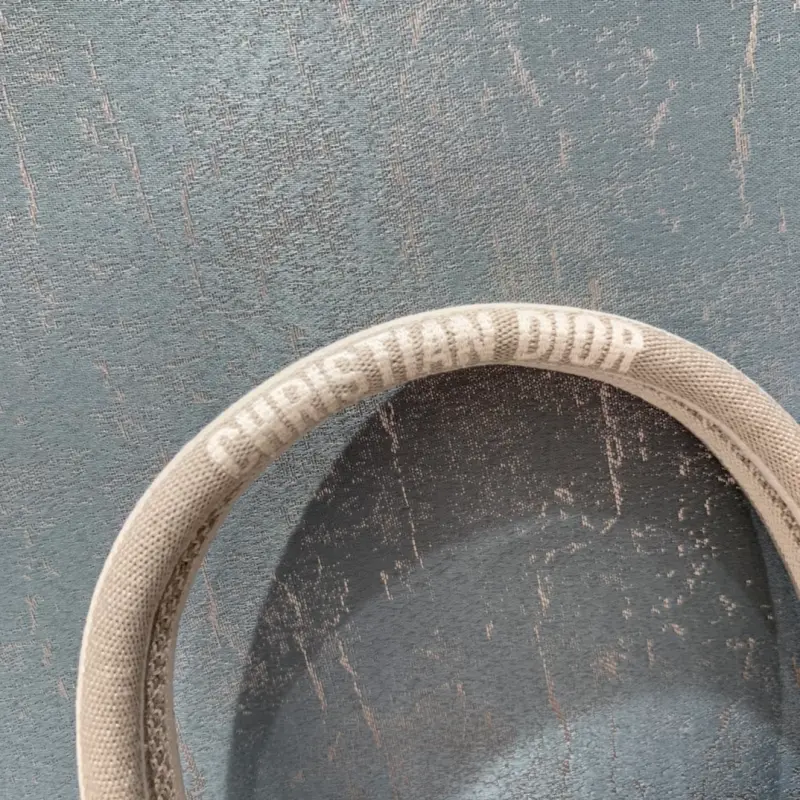 ML105 High Quality Bags - Image 6